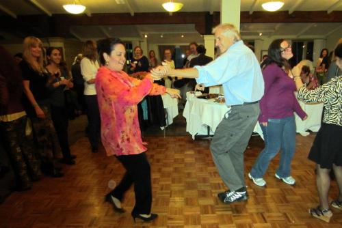 Professor Dávila let it all out on the dance floor at the Soirée